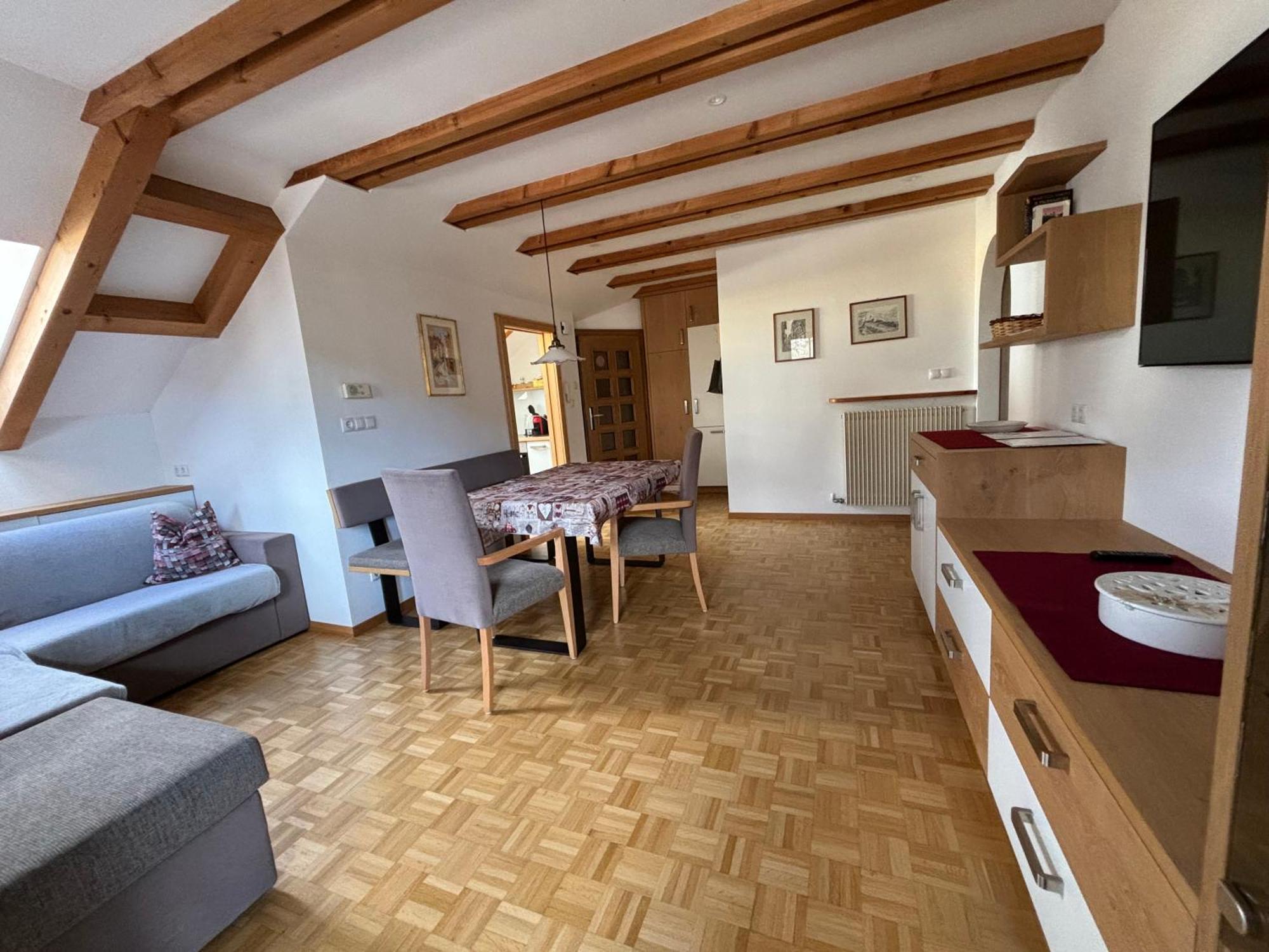 Appartements Else Urtijëi Buitenkant foto