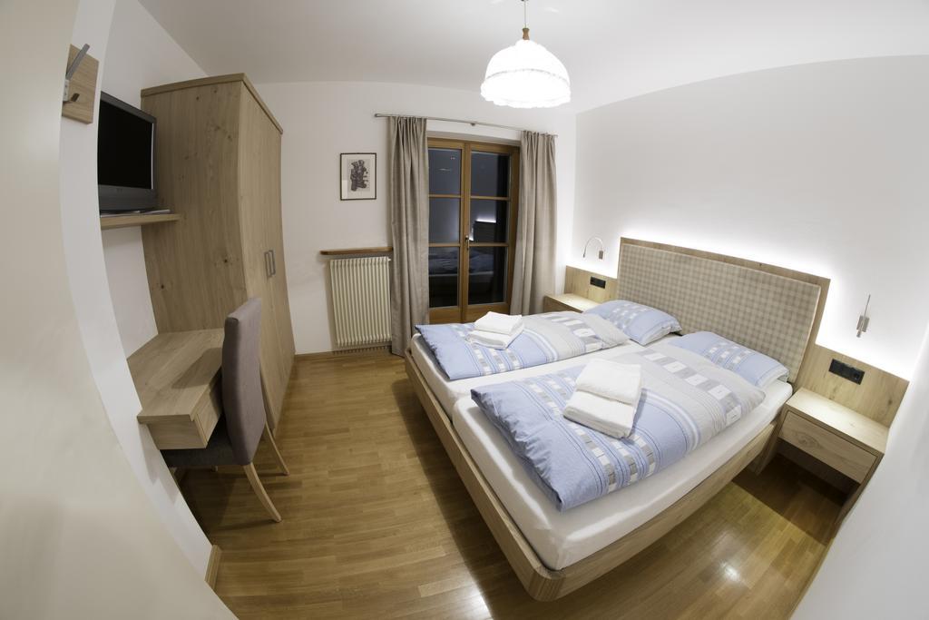 Appartements Else Urtijëi Buitenkant foto